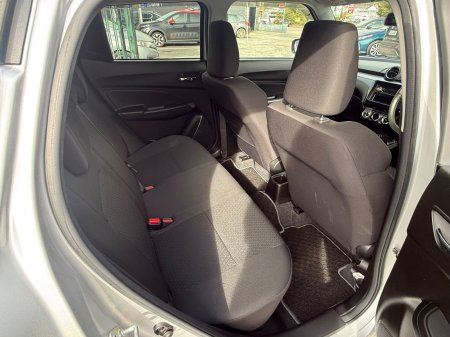 2017 Suzuki Swift - photo 11
