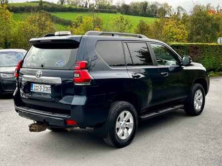 2022 Toyota Land Cruiser - photo 3