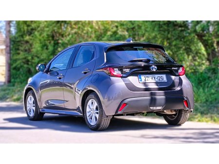 2022 Toyota Yaris - photo 16