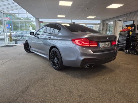 2017 BMW 5-Series - photo 8