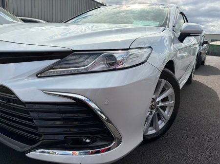 2021 Toyota Camry - photo 5