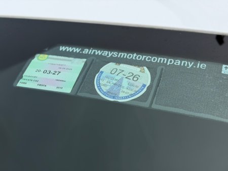 2019 Ford Fiesta - photo 28