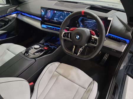 2026 BMW M5 - photo 6