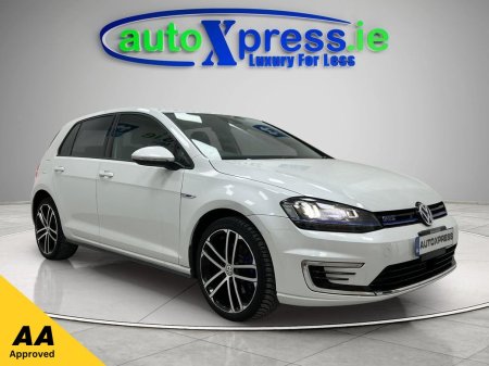 2017 Volkswagen Golf GTE PHEV Automatic, Low mileage