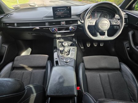2018 Audi A4 - photo 11