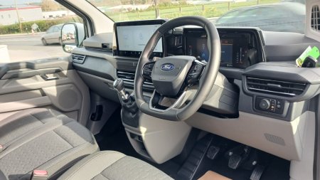 2025 Ford Transit Custom - photo 14
