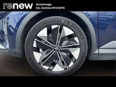 2025 Renault Scenic E-Tech - photo 9