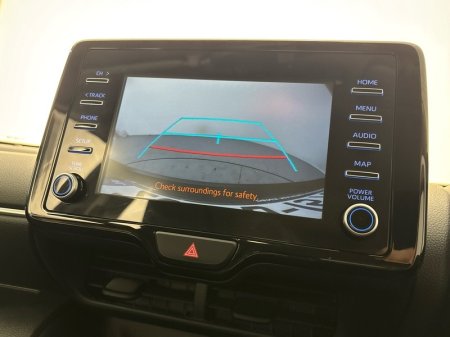 2023 Toyota Yaris - photo 17