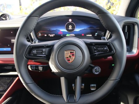 2026 Porsche Cayenne - photo 10