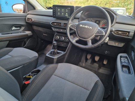 2025 Dacia Jogger - photo 8