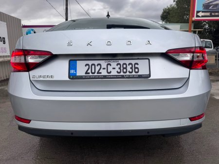 2020 Skoda Superb - photo 3