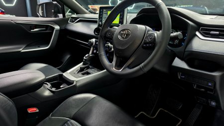 2019 Toyota RAV4 - photo 28