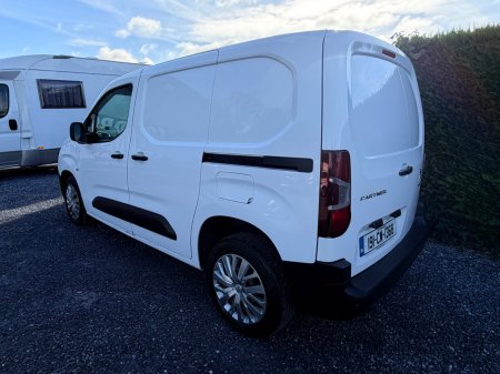 2019 Peugeot Partner - photo 9