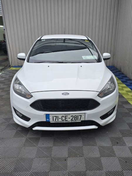 2017 Ford Focus - photo 8