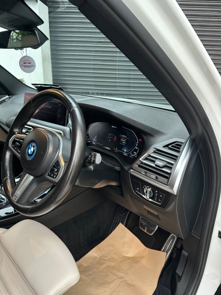2022 BMW X3 - photo 25