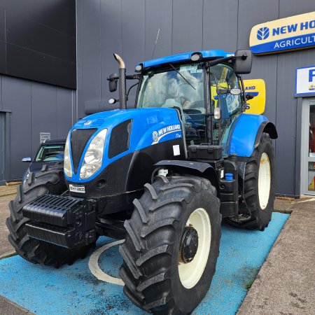 2015 New Holland NEW HOLLAND T7.185