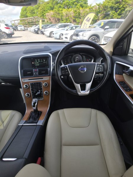 2016 Volvo XC60 - photo 14