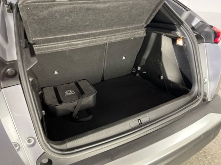 2023 Peugeot 2008 - photo 12