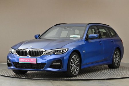 2022 BMW 3-Series - photo 3