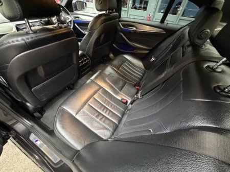 2018 BMW 5-Series - photo 27
