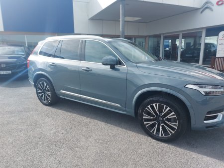 2023 Volvo XC90 - photo 2