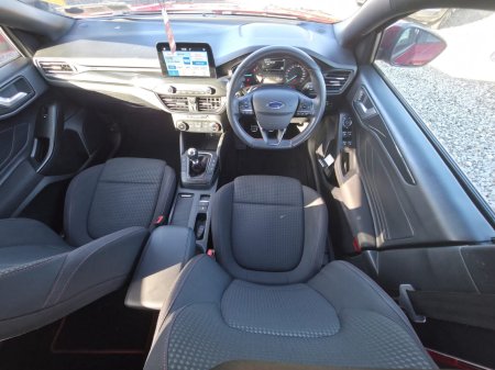 2020 Ford Focus - photo 13