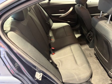 2017 BMW 3-Series - photo 6