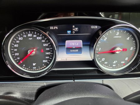 2017 Mercedes-Benz E-Class - photo 18