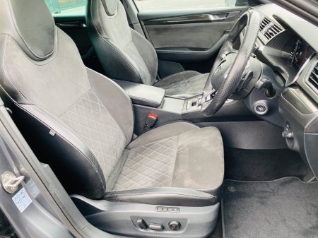 2022 Skoda Superb - photo 14