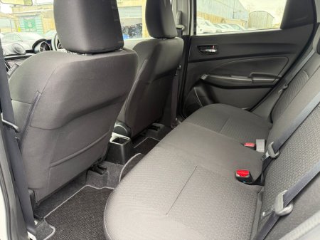 2019 Suzuki Swift - photo 16