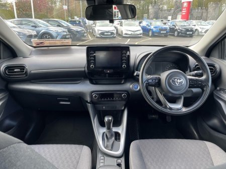 2024 Toyota Yaris - photo 8