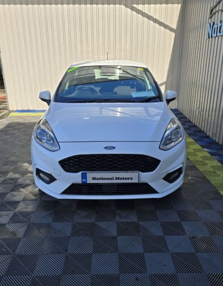 2018 Ford Fiesta - photo 8
