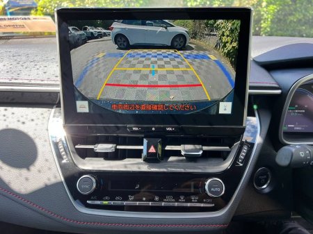 2025 Toyota Corolla - photo 7