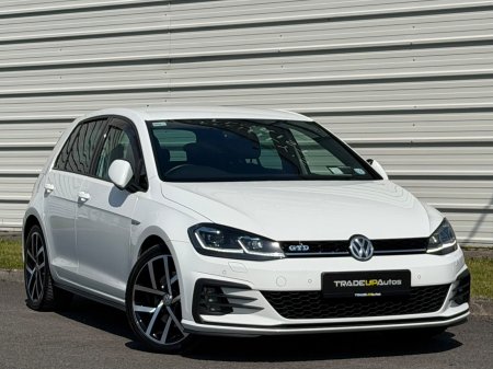 2018 Volkswagen Golf - photo 2