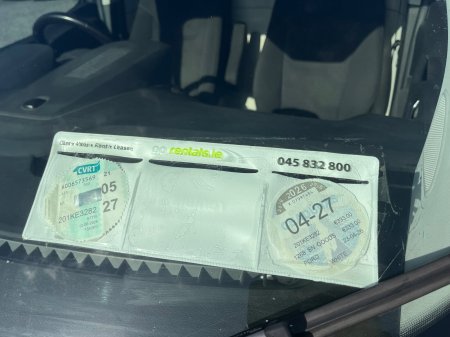 2020 Ford Transit - photo 17