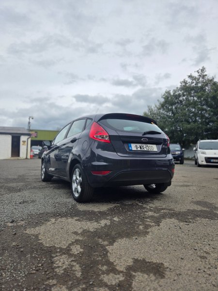 2011 Ford Fiesta - photo 6