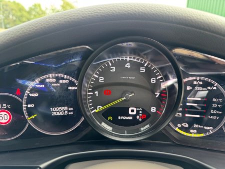 2018 Porsche Panamera - photo 9