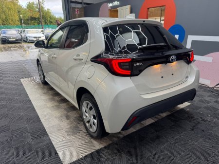 2020 Toyota Yaris - photo 6