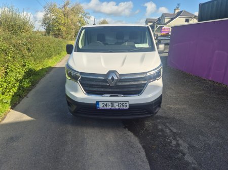 2024 Renault Trafic - photo 2