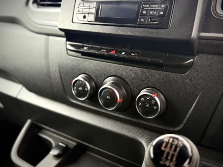 2023 Renault Master - photo 14