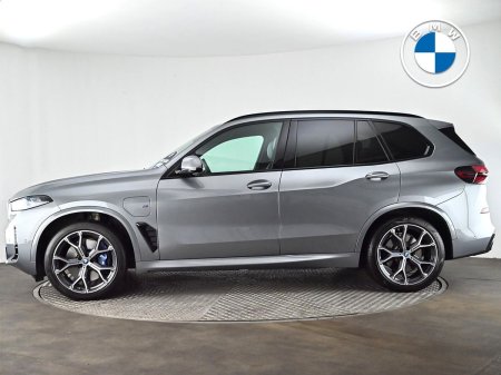 2025 BMW X5 - photo 3