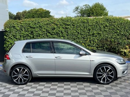 2017 Volkswagen Golf - photo 2