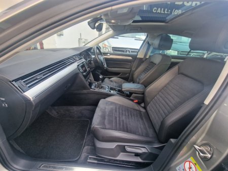 2017 Volkswagen Passat - photo 30