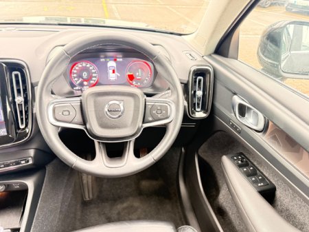 2023 Volvo XC40 - photo 16