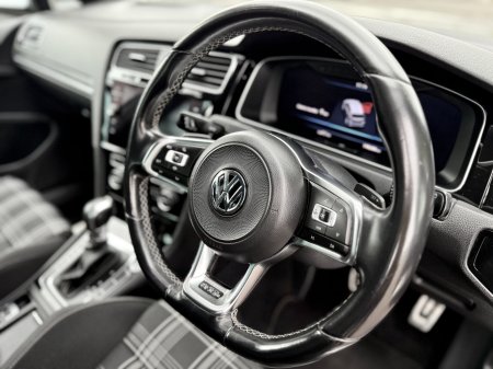 2019 Volkswagen Golf - photo 12
