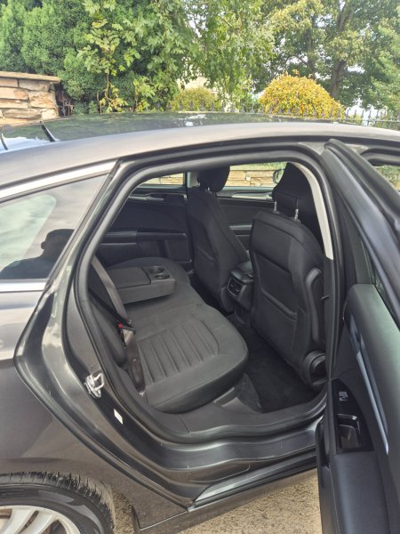 2015 Ford Mondeo - photo 4