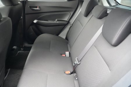 2018 Suzuki Swift - photo 17