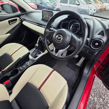 2016 Mazda Demio - photo 10