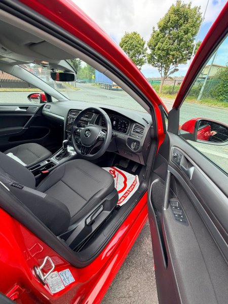 2019 Volkswagen Golf - photo 5