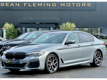 2023 BMW 5-Series - photo 4